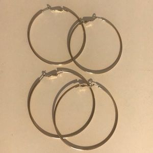 Skinny gold hoop set